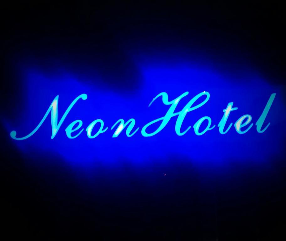 Neon Hotel Stalida Exteriör bild